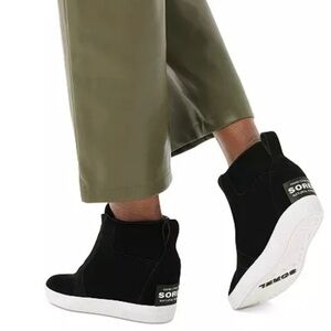 Sorel NL4443 Out 'N About Wedge Womens Black Leather Waterproof Boots Size 11